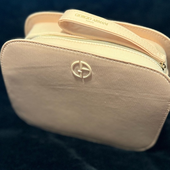 Giorgio Armani Pouch blush pink nude cosmetic toiletry case holder/ wristlet - Picture 10 of 15